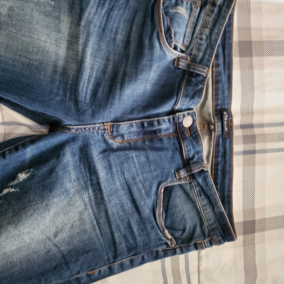 3 bundle of 👖 - Picture 7 of 9